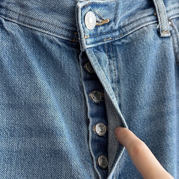 We The Free Maggie Mid-Rise Straight Leg Distressed Blue Denim Jeans, Size 27 - Picture 11 of 16